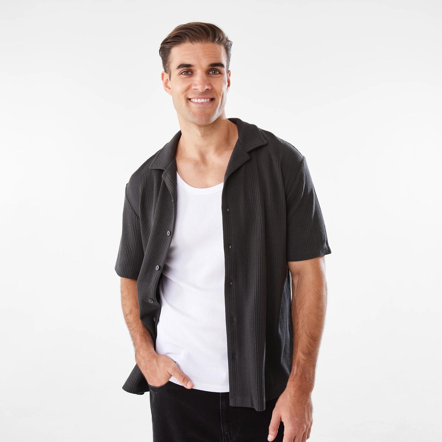 MNA CLOTHING ARTICLE #6752 SHORT SLEEVE KNIT SHIRT